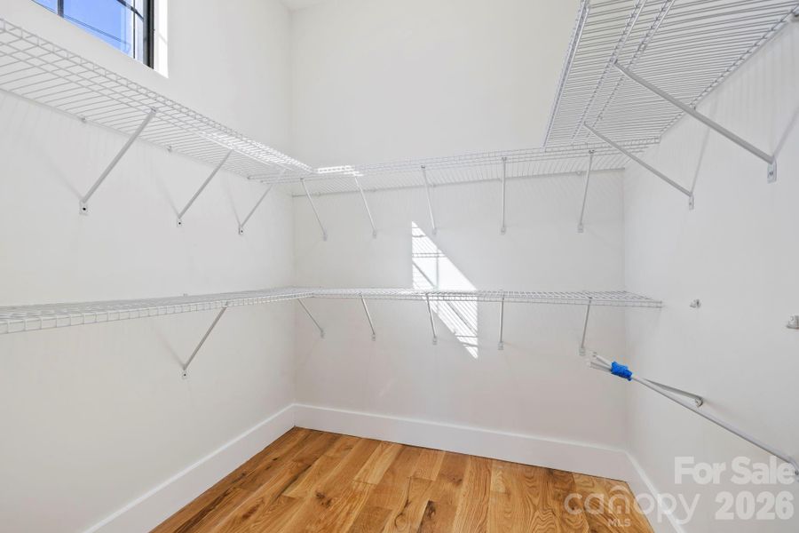 Spacious, unfurnished interior of a new home in , Hendersonville (Image 14).