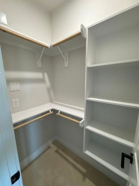 Spacious, unfurnished interior of a new home in , Houston (Image 31).