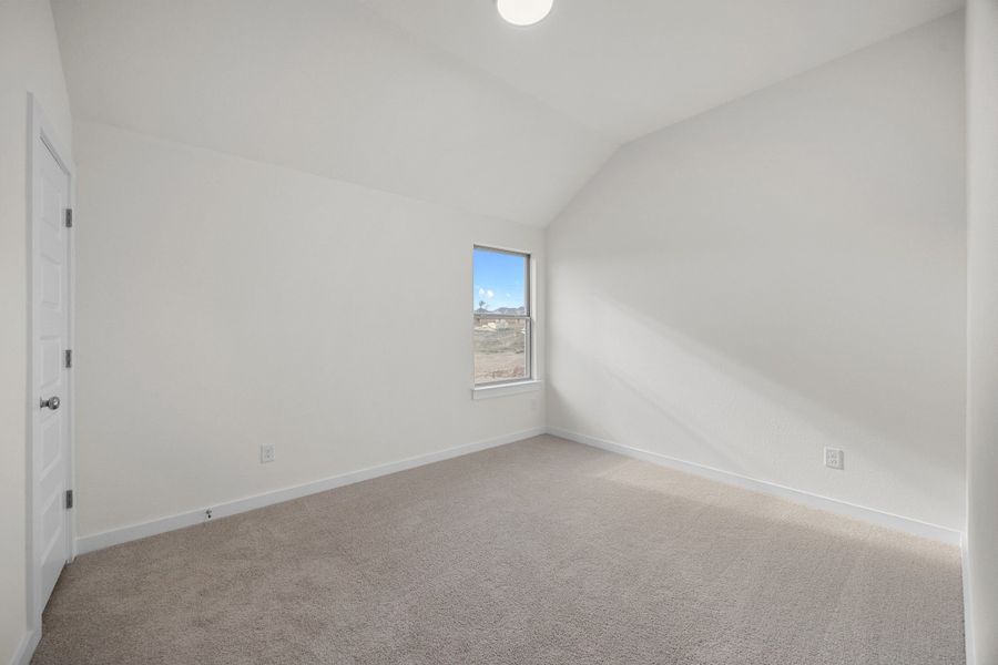 Spacious, unfurnished interior of a new home in Prairie Winds, Hutto (Image 24).