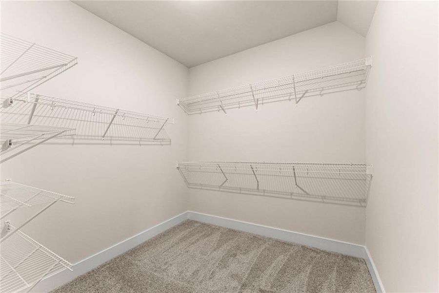 Spacious, unfurnished interior of a new home in , Gainesville (Image 81).