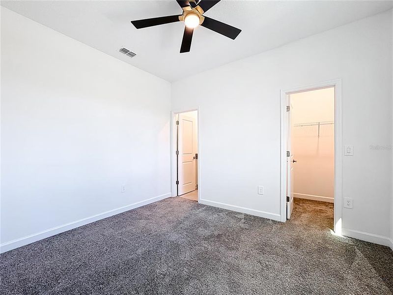 Spacious, unfurnished interior of a new home in Bridgewalk, St. Cloud (Image 20).