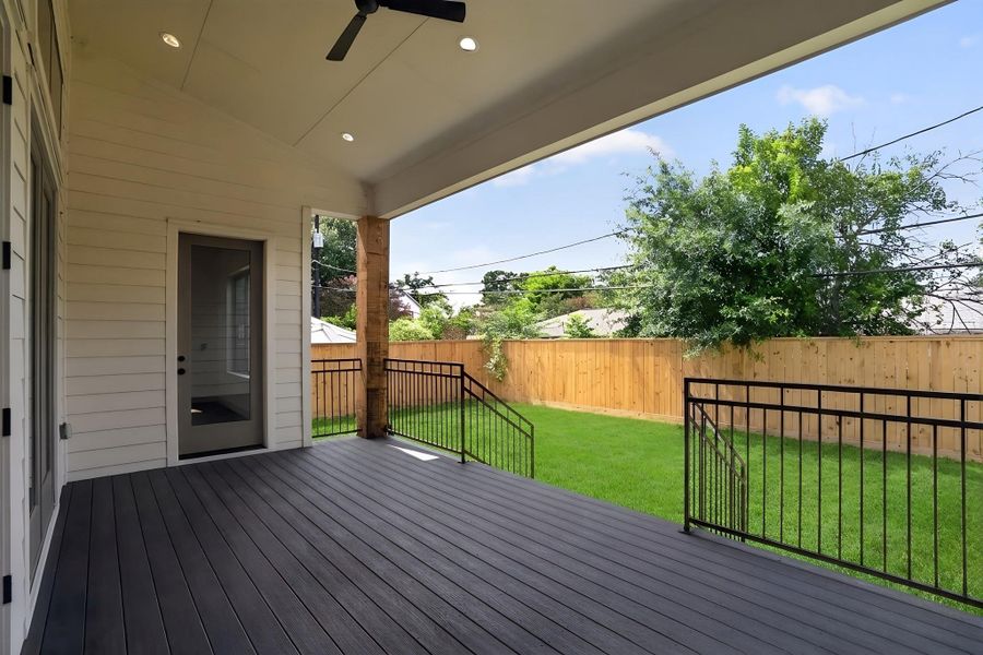 Exterior details and patio area of a home in , Houston (Image 25).
