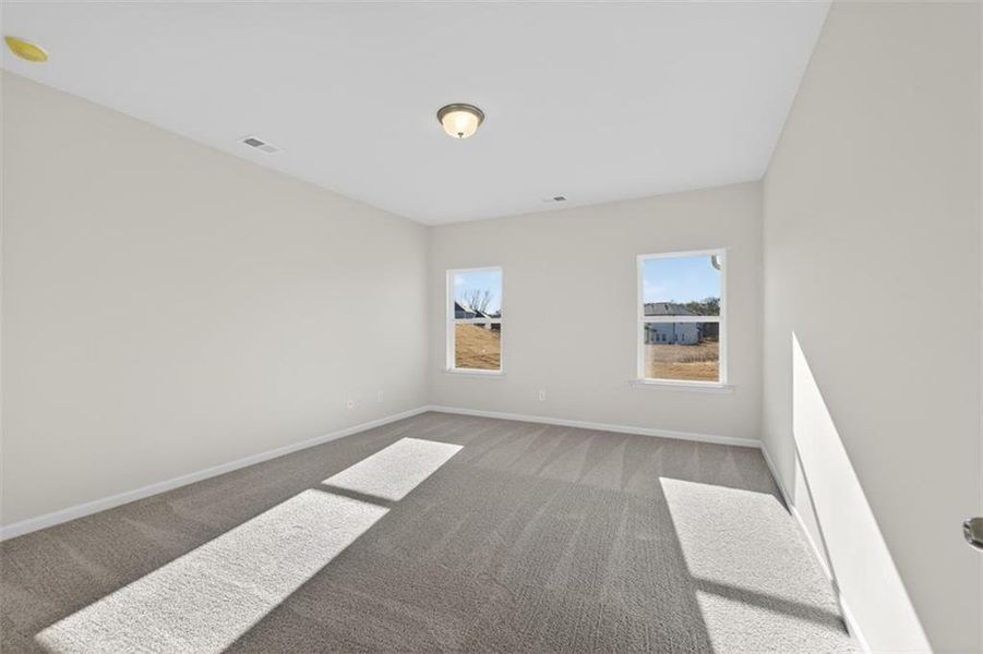 Spacious, unfurnished interior of a new home in Roxeywood Park, Winder (Image 13).