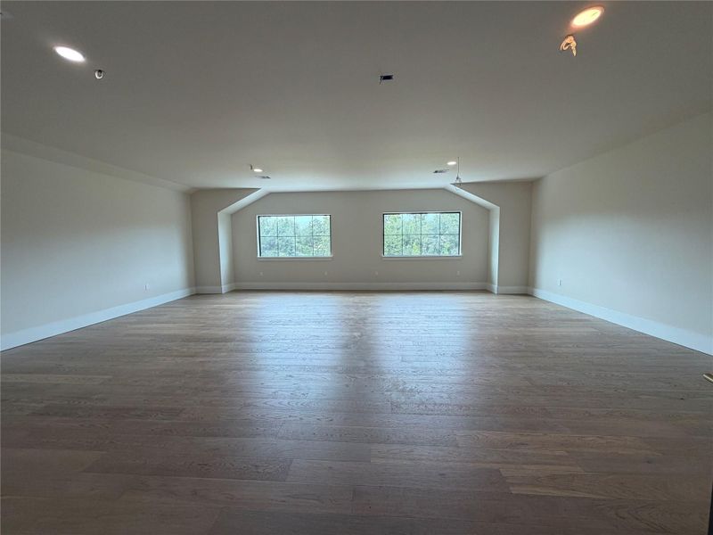 Flex room MINI STUDIO 750 sqft! Flex room MINI STUDIO 750 sqft!