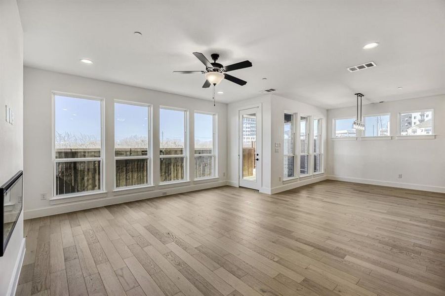 Spacious, unfurnished interior of a new home in Castle Hills Northpointe - Townhomes, Lewisville (Image 15).