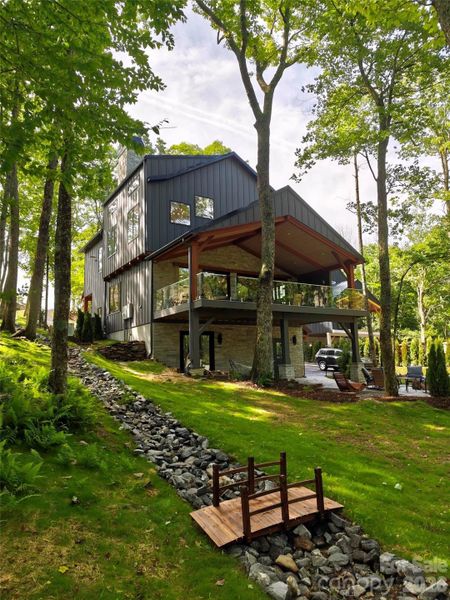 Image 39 of a home in .