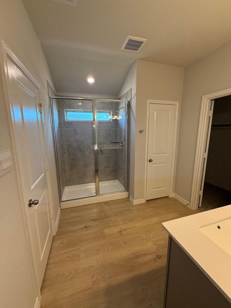 Spacious, unfurnished interior of a new home in Southern Pointe, College Station (Image 10). Spacious, unfurnished interior of a new home in Southern Pointe, College Station (Image 10).