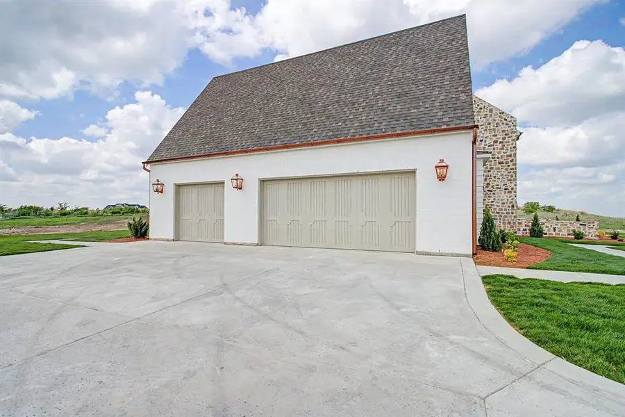 Exterior details and patio area of a home in , Aledo (Image 3).