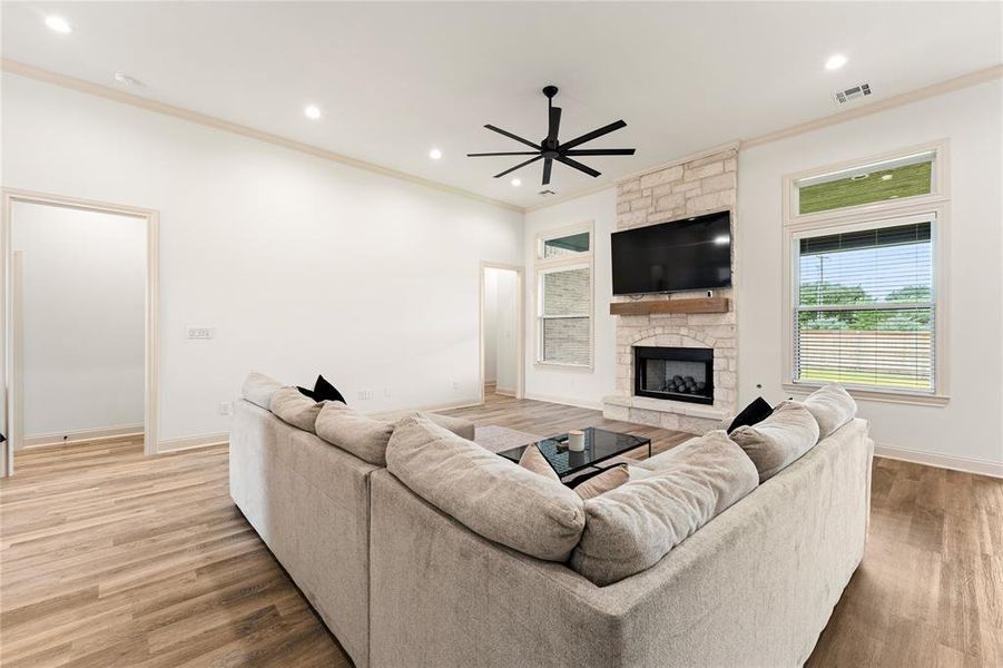 Furnished interior view inside a new home in , Woodway (Image 28).
