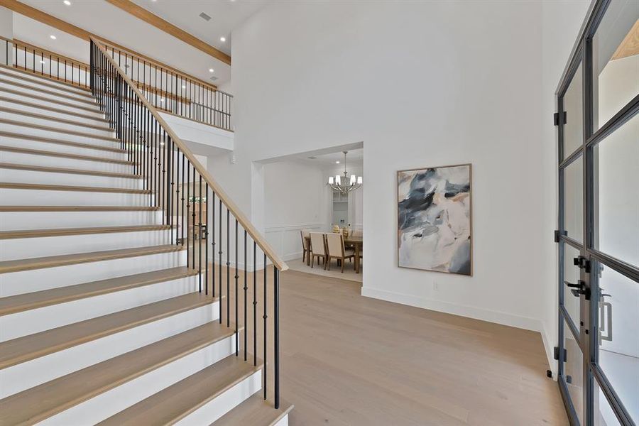 Spacious, unfurnished interior of a new home in , Dallas (Image 23).