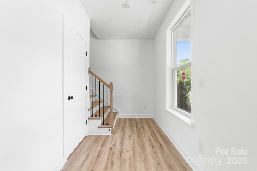 Spacious, unfurnished interior of a new home in , Shelby (Image 16).