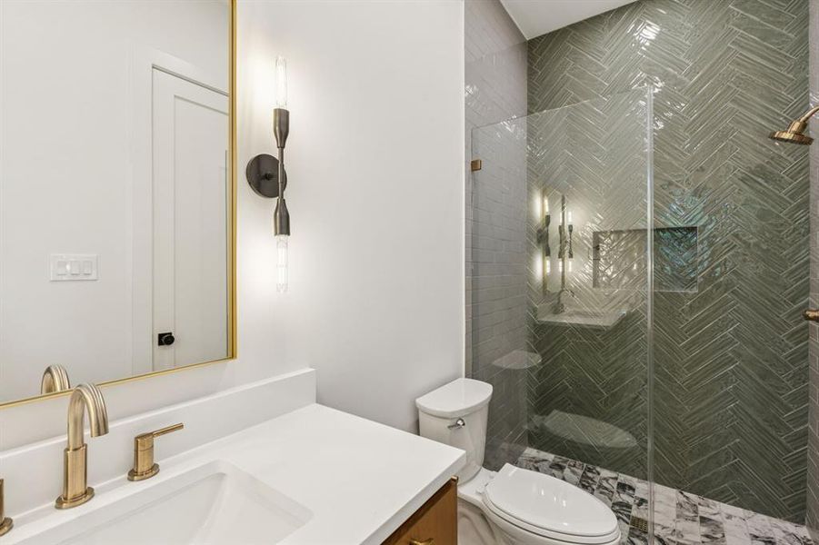 Furnished interior view inside a new home in , Dallas (Image 17).