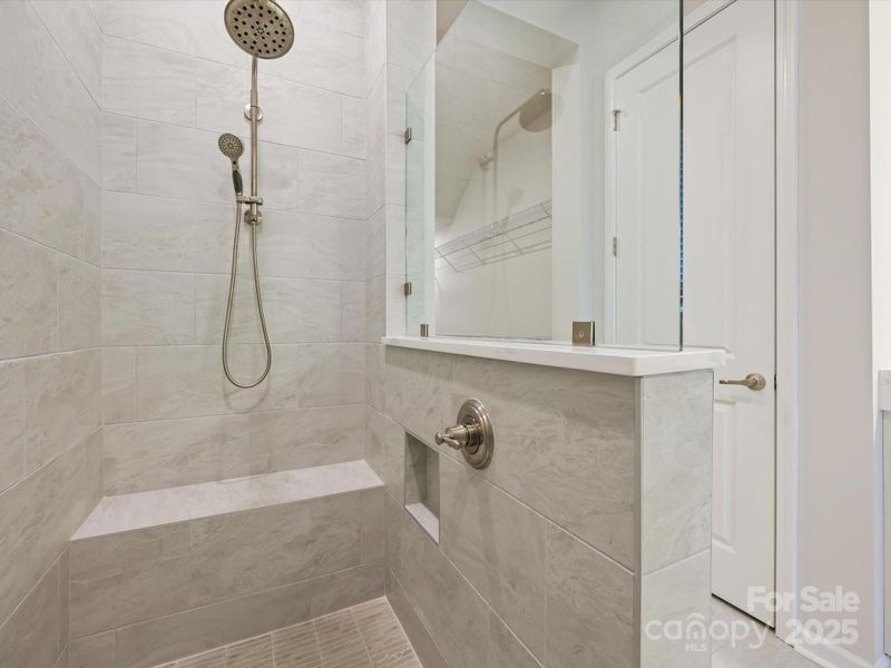 Close-up of interior finishes inside a home in Encore at Streamside - Classic Series, Waxhaw (Image 15).