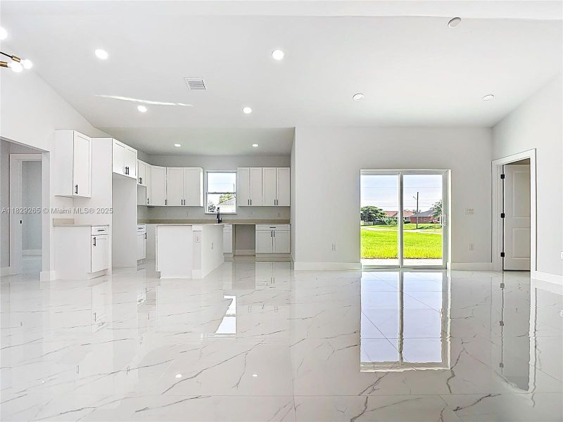 Spacious, unfurnished interior of a new home in , Lehigh Acres (Image 50). Spacious, unfurnished interior of a new home in , Lehigh Acres (Image 50).