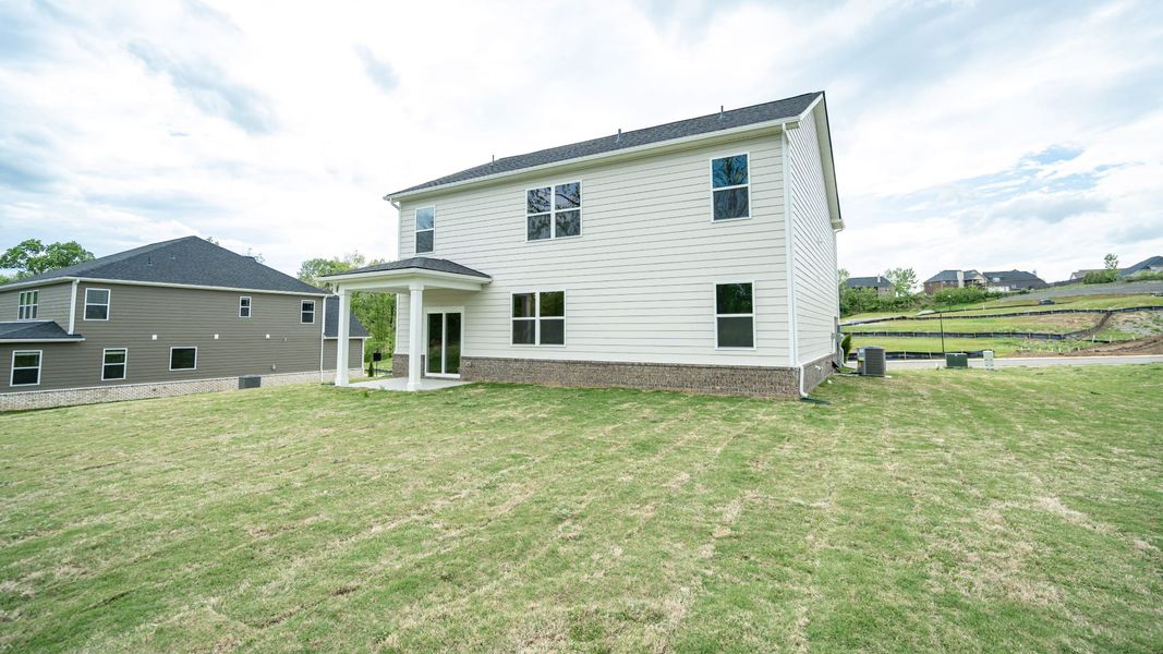 Exterior details and patio area of a home in Pottsview, Smyrna (Image 3).