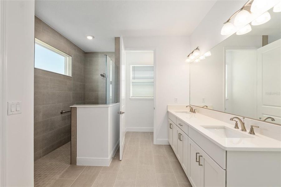 Furnished interior view inside a new home in , Ocala (Image 14).