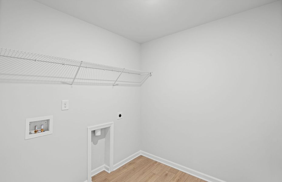 Spacious, unfurnished interior of a new home in Avery Ridge, Gainesville (Image 30). Spacious, unfurnished interior of a new home in Avery Ridge, Gainesville (Image 30).