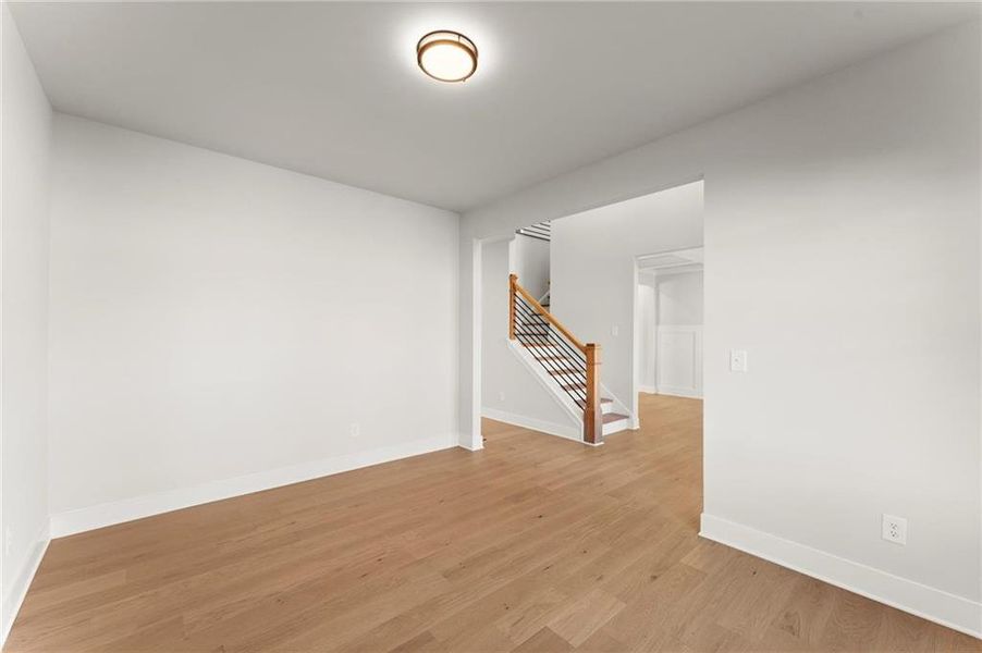 Spacious, unfurnished interior of a new home in , Jefferson (Image 35).