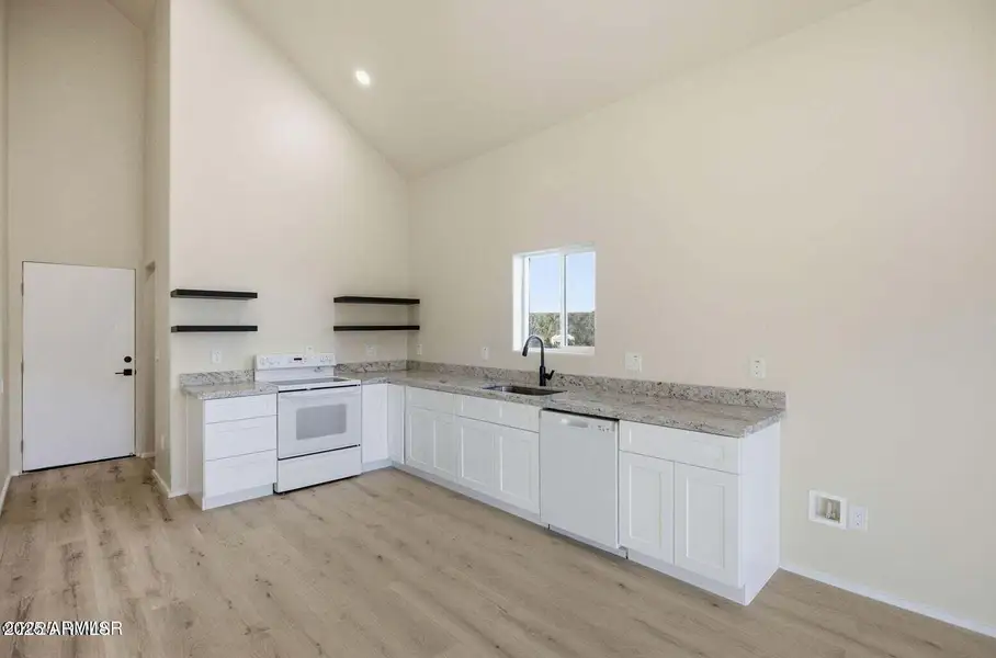 20251210205708843571000000-o 20251210205708843571000000-o