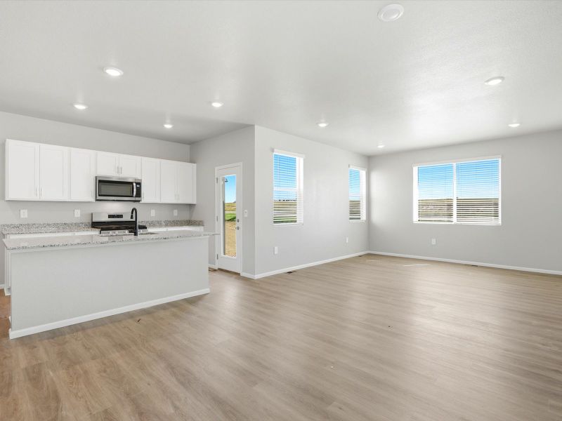Spacious, unfurnished interior of a new home in Lorson Ranch: The Trail Collection, Colorado Springs (Image 9).