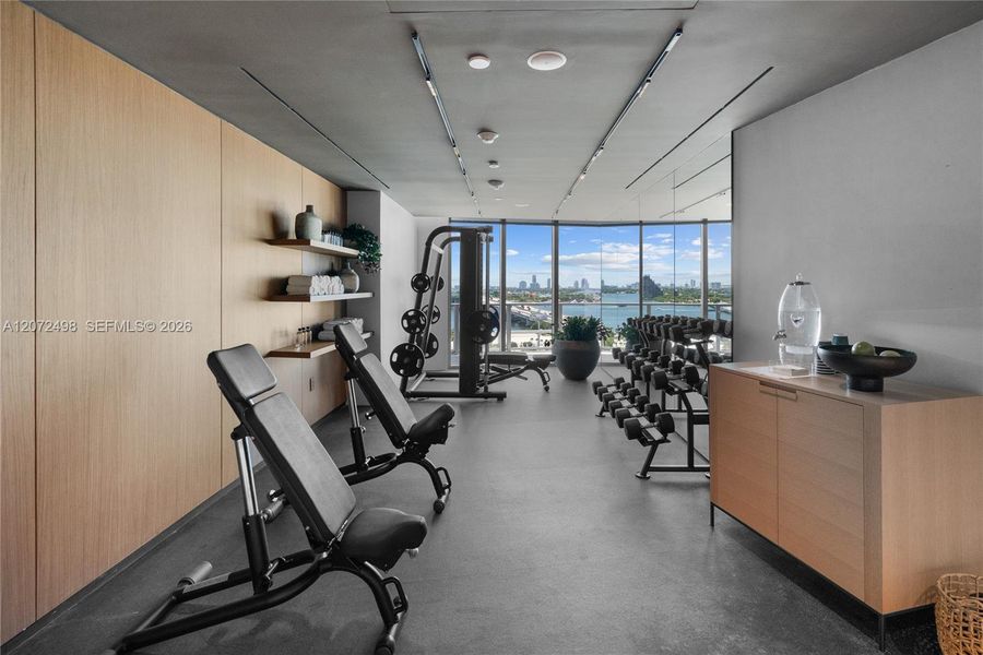 Community amenities in , Miami (Image 105). Community amenities in , Miami (Image 105).