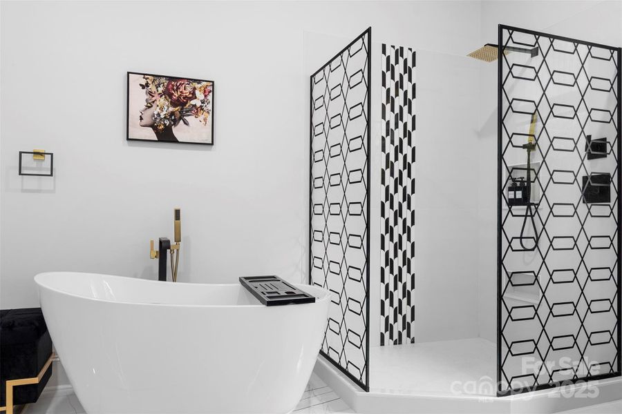 Soaking Tub Soaking Tub