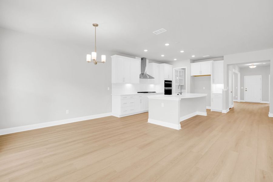 Spacious, unfurnished interior of a new home in Carriage Estates, Lexington (Image 54).