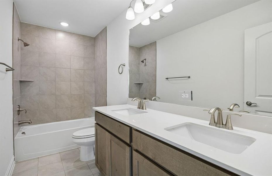 Secondary bath with double vanity