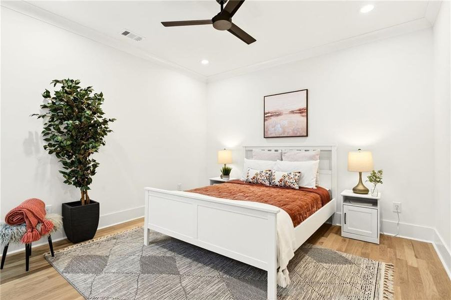 Furnished interior view inside a new home in , Atlanta (Image 40).