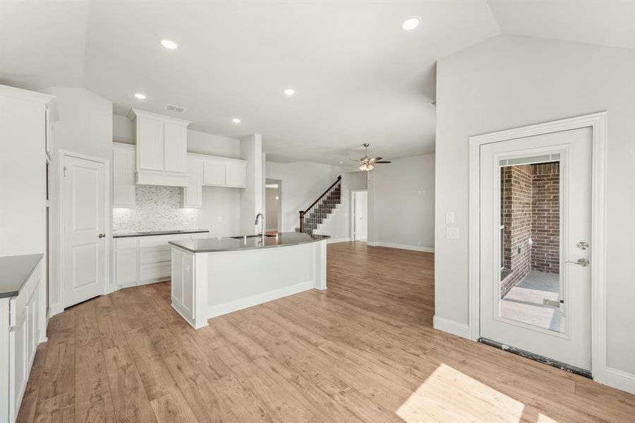 Furnished interior view inside a new home in Silo Mills Classic 70, Cleburne (Image 19).