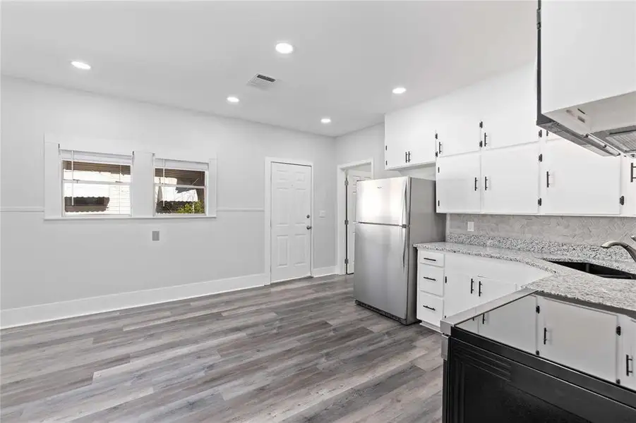 Furnished interior view inside a new home in , Brownwood (Image 4).