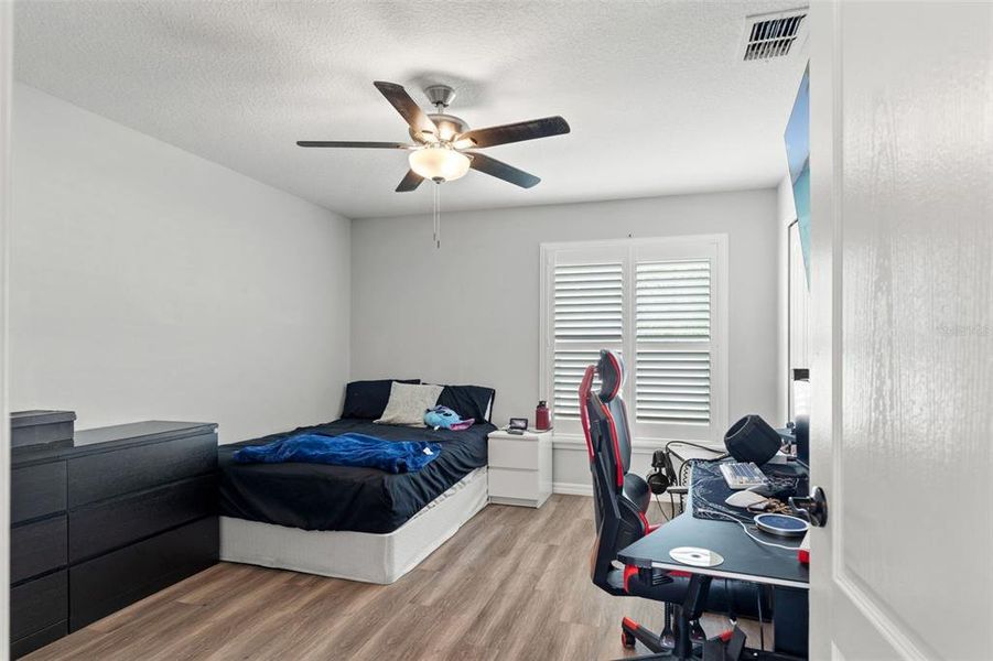 Furnished interior view inside a new home in , Weeki Wachee (Image 10).