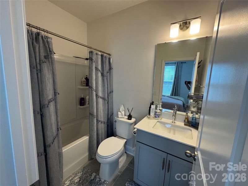 Furnished interior view inside a new home in Alexander Providence Townhomes, Charlotte (Image 12). Furnished interior view inside a new home in Alexander Providence Townhomes, Charlotte (Image 12).