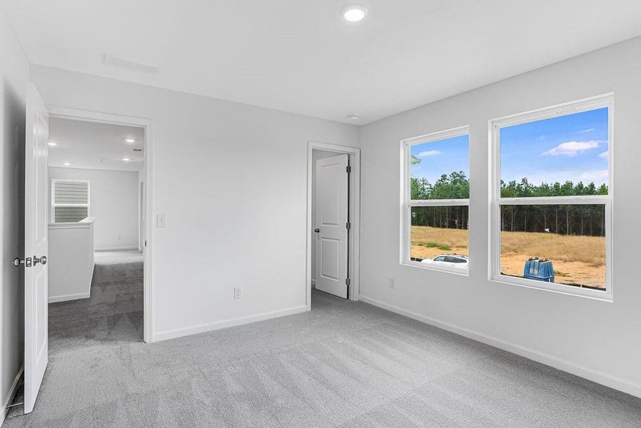Spacious, unfurnished interior of a new home in Heritage River, Euharlee (Image 13). Spacious, unfurnished interior of a new home in Heritage River, Euharlee (Image 13).