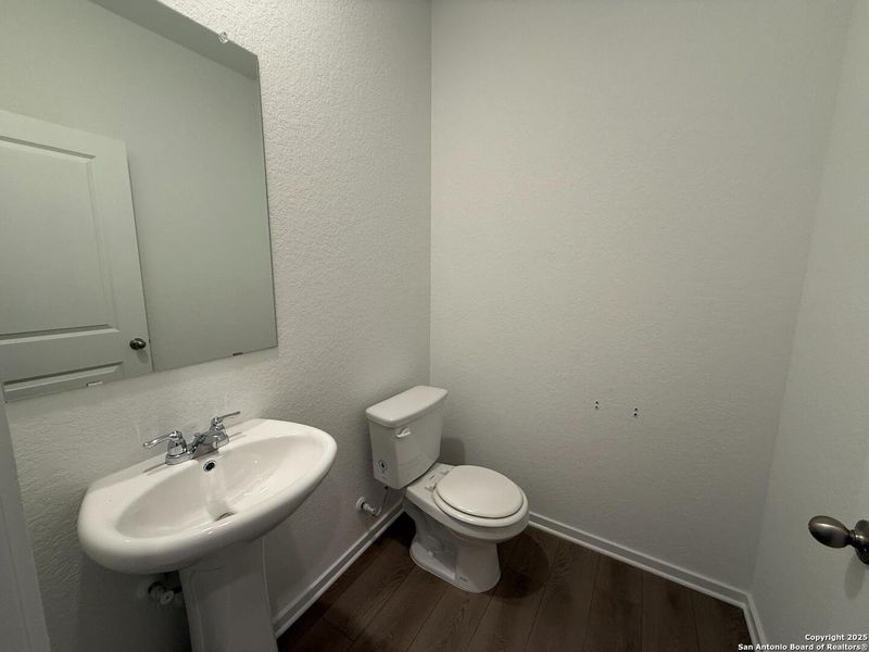 Furnished interior view inside a new home in Meadows at Hennersby Hollow 40's, San Antonio (Image 13). Furnished interior view inside a new home in Meadows at Hennersby Hollow 40's, San Antonio (Image 13).