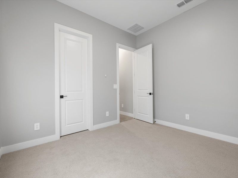 Spacious, unfurnished interior of a new home in Abel Ranch Signature Series, Goodyear (Image 17).