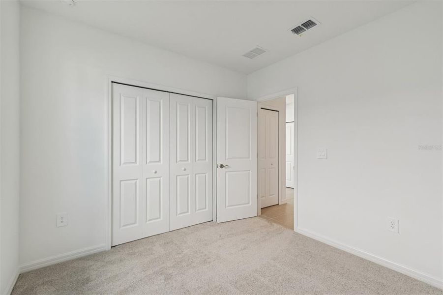 Spacious, unfurnished interior of a new home in Southpointe, Palmetto (Image 16).