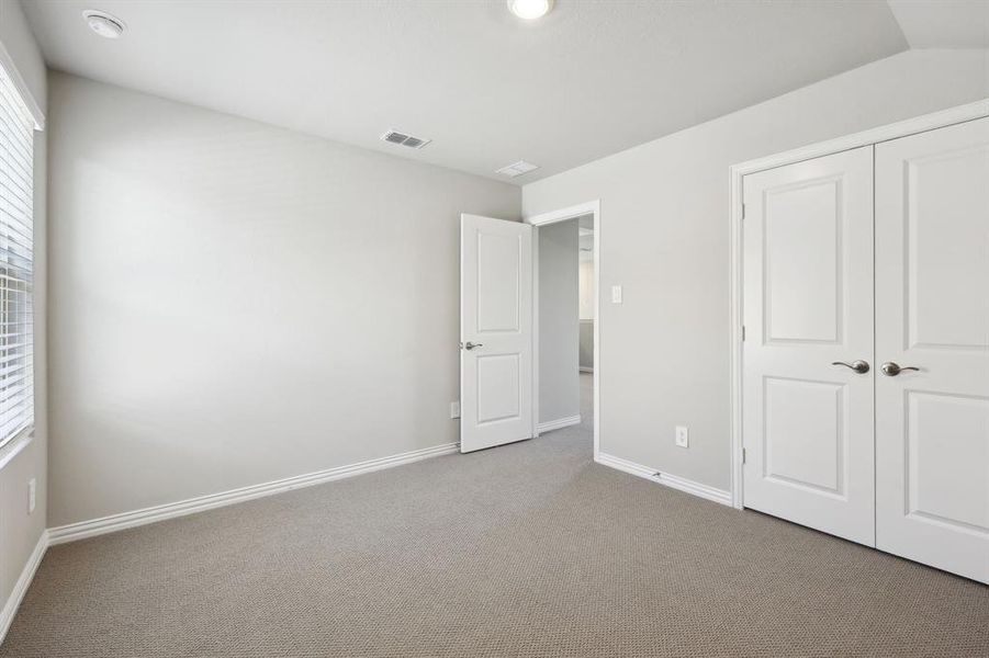 Photo is not of the actual home, but is an inspirational photo of builder’s model home and may depict options, furnishings, and/or decorator features that are not included. Photo is not of the actual home, but is an inspirational photo of builder’s model home and may depict options, furnishings, and/or decorator features that are not included.