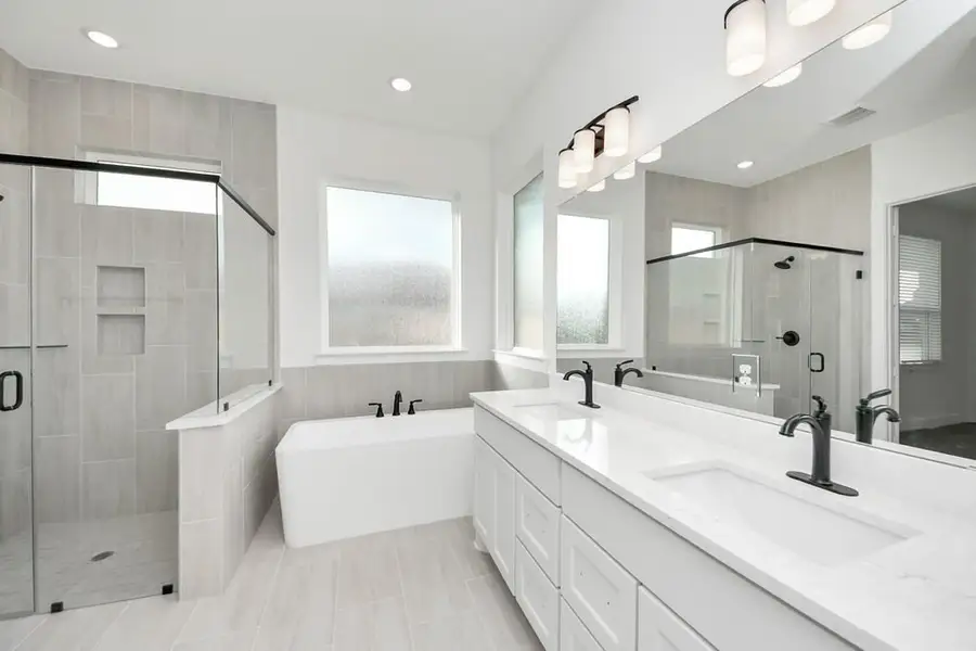 Furnished interior view inside a new home in The Woodlands Hills, Willis (Image 5).