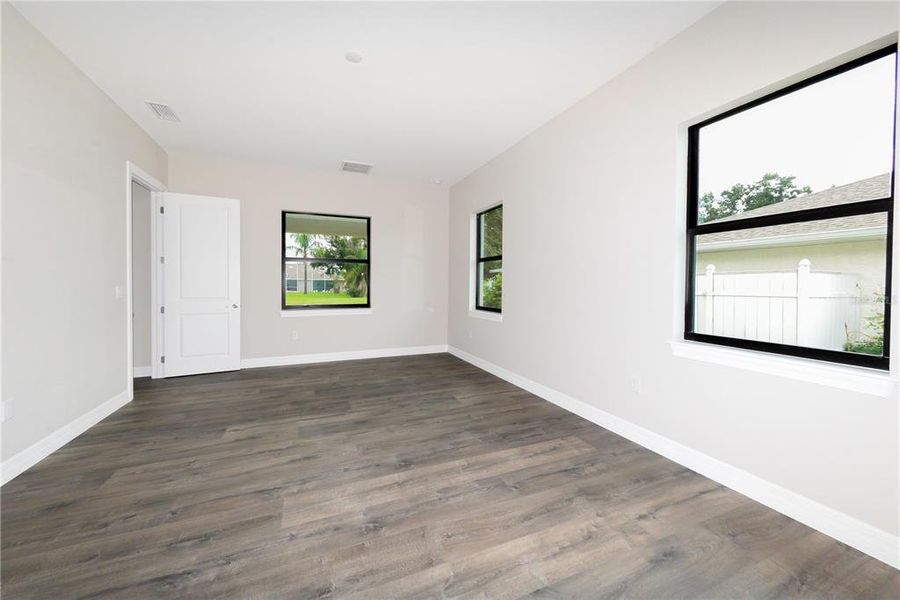 Spacious, unfurnished interior of a new home in , Punta Gorda (Image 18). Spacious, unfurnished interior of a new home in , Punta Gorda (Image 18).