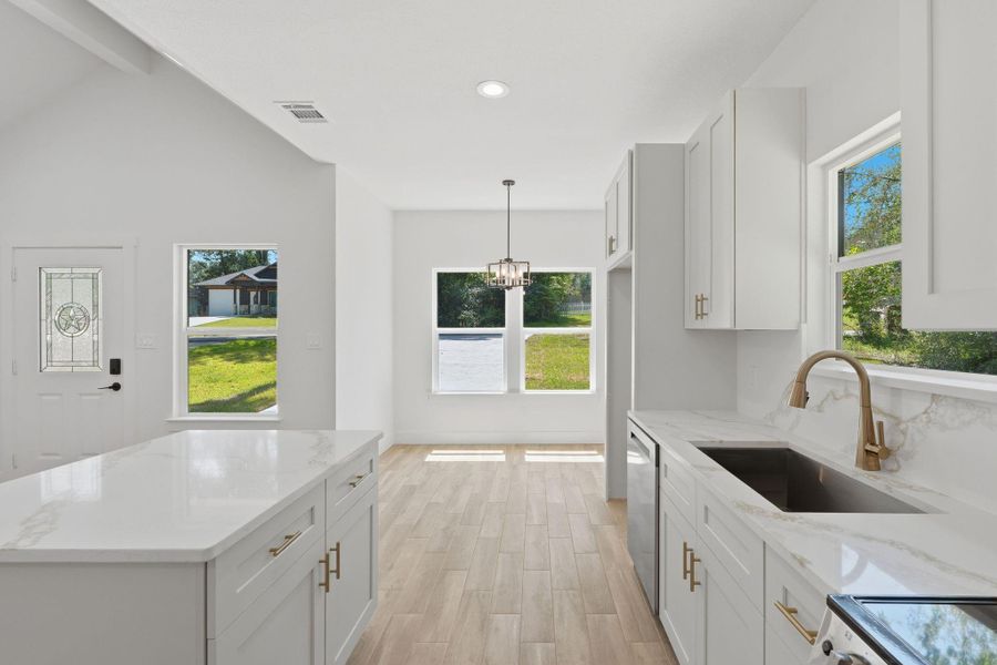 Furnished interior view inside a new home in , Willis (Image 10).