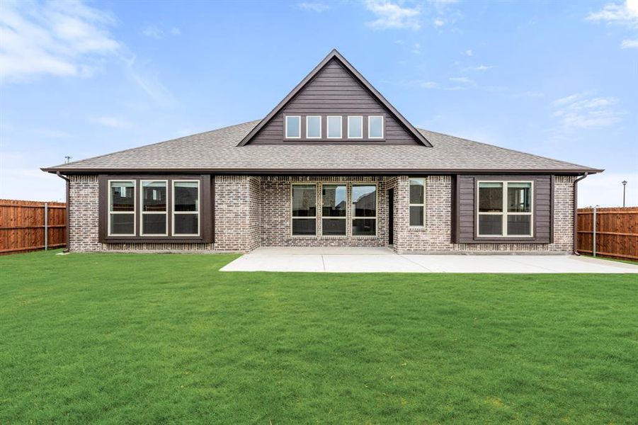 Front exterior of a new home in Georgetown at Kings Fort 60s, Kaufman, TX, highlighting curb appeal (Image 1).