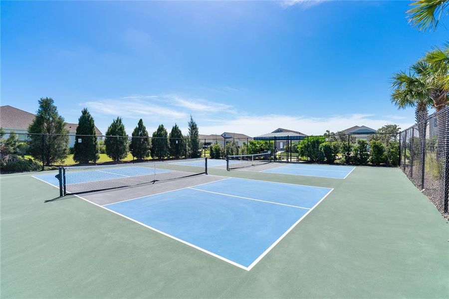 Community amenities in Canoe Creek, Parrish (Image 43). Community amenities in Canoe Creek, Parrish (Image 43).