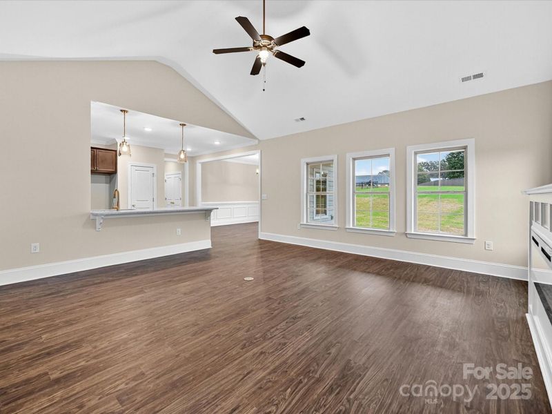 Spacious, unfurnished interior of a new home in , Monroe (Image 11).