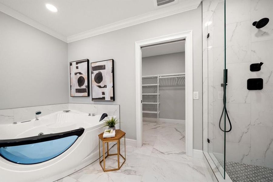 Furnished interior view inside a new home in , Clearwater Beach (Image 17).