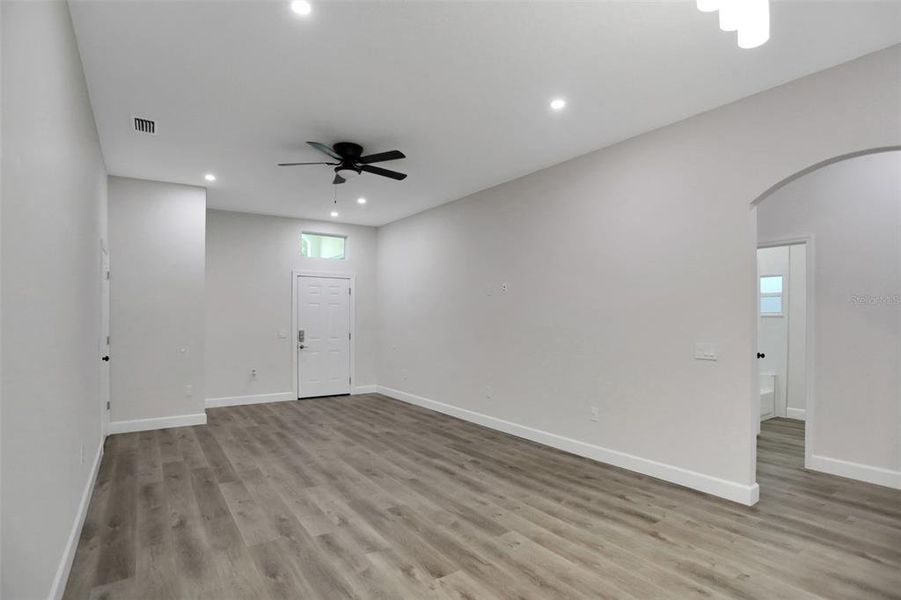 Spacious, unfurnished interior of a new home in , New Port Richey (Image 24).