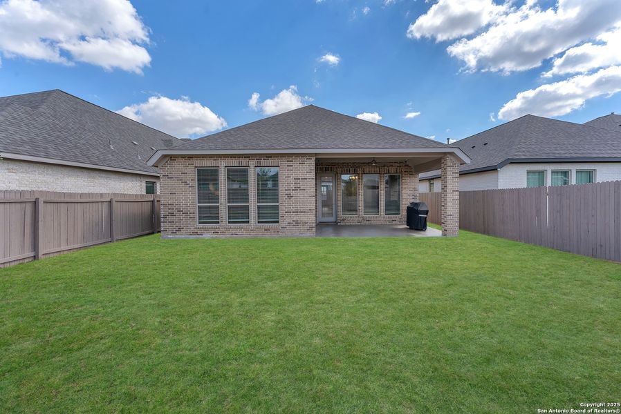 Exterior details and patio area of a home in Kallison Ranch 45', San Antonio (Image 2). Exterior details and patio area of a home in Kallison Ranch 45', San Antonio (Image 2).