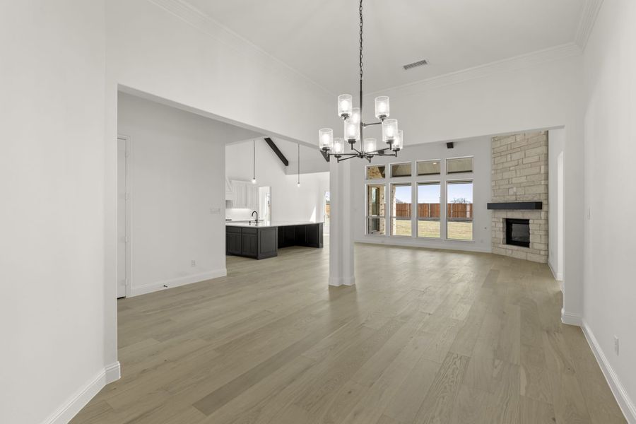 Representative unfurnished interior of a home built from the Somerset by Windsor Homes in Winding Creek, Rockwall (Image 22).