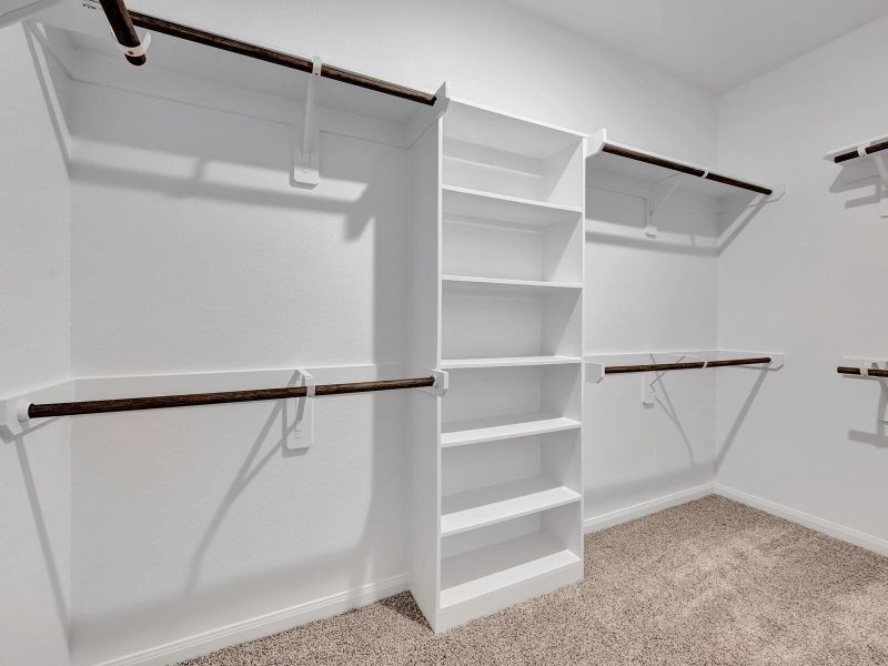 Photo is not of the actual home, but is an inspirational photo of builder’s model home and may depict options, furnishings, and/or decorator features that are not included Photo is not of the actual home, but is an inspirational photo of builder’s model home and may depict options, furnishings, and/or decorator features that are not included