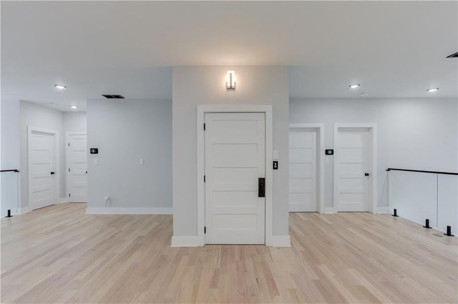 Spacious, unfurnished interior of a new home in , Atlanta (Image 58). Spacious, unfurnished interior of a new home in , Atlanta (Image 58).
